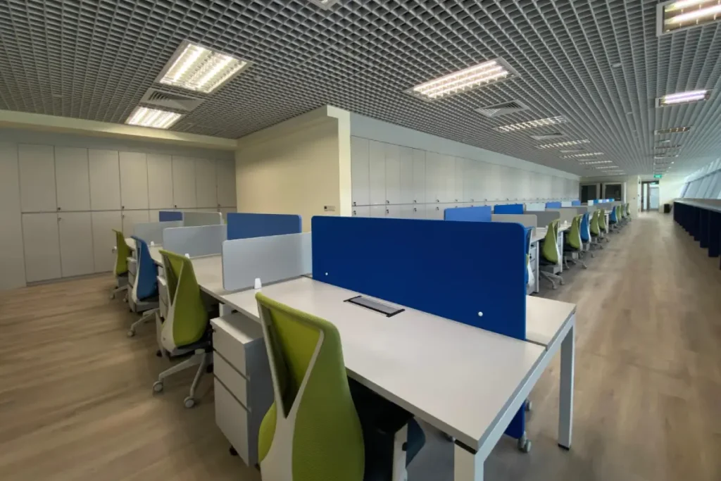 Legend Interiors' fit-out project in Constellar Office, Singapore Expo shows a well-lighted office with lots of welcoming space to work in
