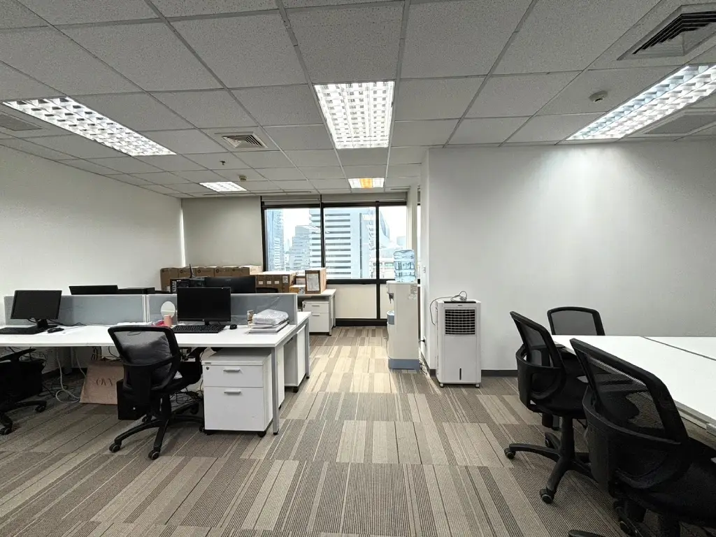Interior fit-out contractor modern office workspace in Thailand with efficient layout and functional design