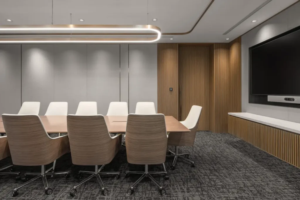 office renovation in retail workspaces
